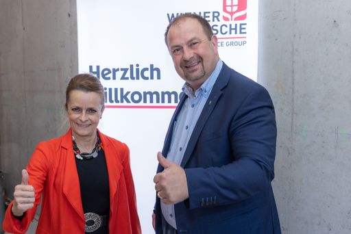 Prestigeprojekt: Gleichenfeier für 300 „grüne“
Wohnungen