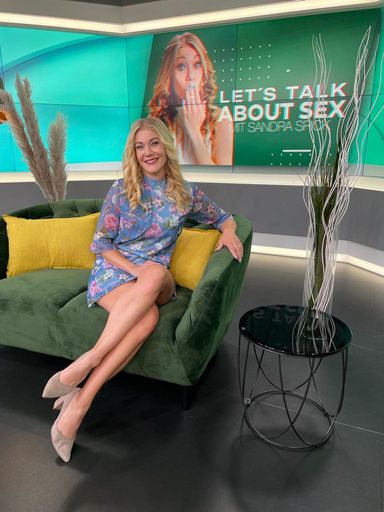 Sandra Spick, Sexpertin und Sex-Coach, bringt in
"Let‘s talk about Sex mit Sandra Spick" den Zusehern auf krone.tv ab
sofort jeden Donnerstag um 22 Uhr einen Fetisch oder eine sexuelle
Vorliebe näher. Verwendung ausschließlich in direktem Zusammenhang
mit der Berichterstattung zur Sendung.