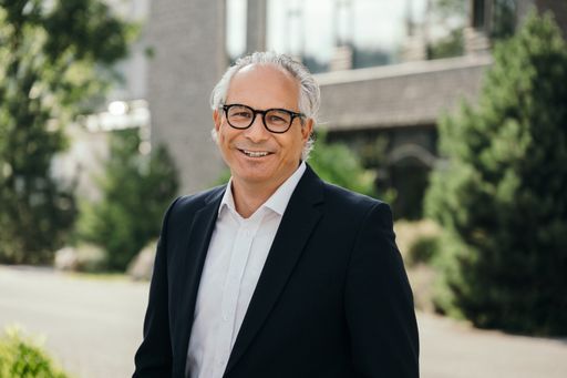 Christoph Spöck ist neuer Bereichsleiter Human
Resources bei SWAROVSKI OPTIK