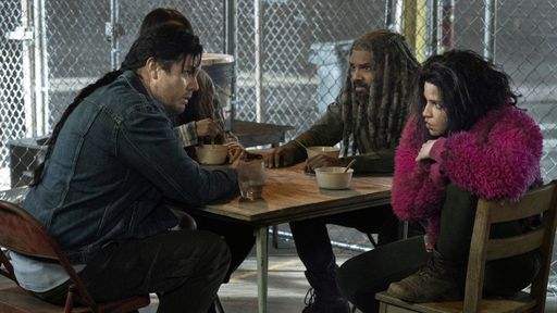 Vorschau Bild von Josh McDermitt as Dr. Eugene Porter, Eleanor Matsuura as Yumiko,
Khary Payton as Ezekiel, Paola Lázaro as Juanita 'Princess' Sanchez
Photo Credit: Josh Stringer/AMC / Weiterer Text über ots und
www.presseportal.de/nr/6605 / Die Verwendung dieses Bildes für
redaktionelle Zwecke ist unter Beachtung aller mitgeteilten
Nutzungsbedingungen zulässig und dann auch honorarfrei.
Veröffentlichung ausschließlich mit Bildrechte-Hinweis.