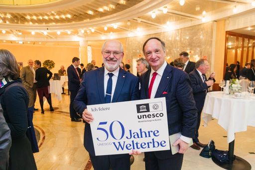 Vorschau Bild von Landtagsabgeordneter DI Omar Al-Rawi (Wien) mit Ges. Dr.
Ernst-Peter Brezowszky (BMEIA)