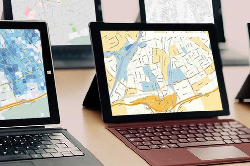 Unternehmensdaten durch automatisierte ETL-Prozesse
in Geografische Informationssysteme (GIS) integrieren