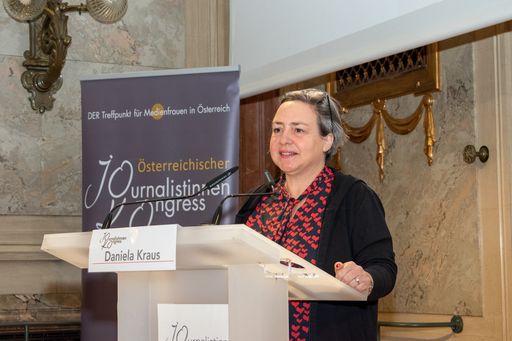 https://www.apa-fotoservice.at/galerie/30896 Daniela Kraus vom
Presseclub Concordia bei ihrer Keynote