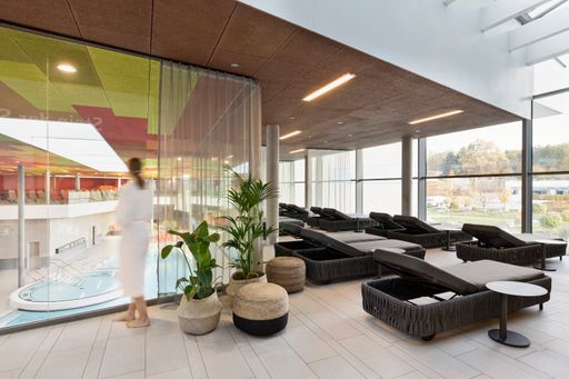 Vorschau Bild von Die neue Lounge bietet Erholung auf zwei Ebenen