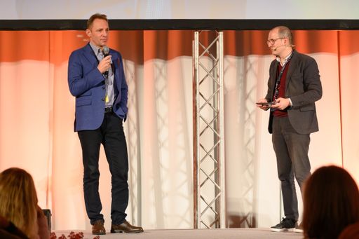 Vorschau Bild von Begrüßung von Andreas Köttl, value one und Nikolaus Jilch,
Moderator (vlnr.)