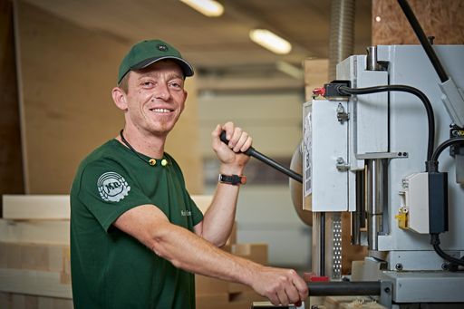 Vorschau Bild von Mitarbeiter sind teilweise seit Jahren über den
Maschinenring im Einsatz.