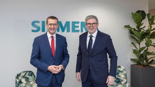 M. Achleitner und G.Schallmeiner eröffnen den
Siemens>Innovationhub>Oberösterreich