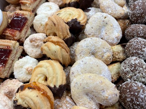  Weihnachtskekse aus der Ausbildungspâtisserie im Restaurant
"Speiseamt Seestadt"