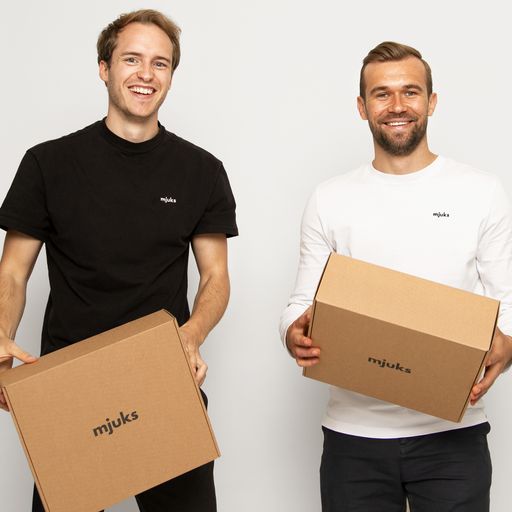 Vorschau Bild von Jakob Hohenberger (links) und Gregor Kury (rechts) die zwei
Gründer von mjuks.
