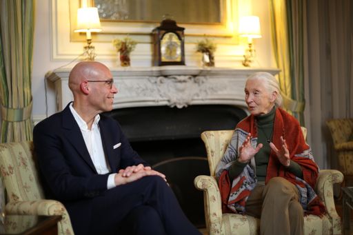 Axel Kühner, CEO der Greiner AG, im Gespräch mit
Jane Goodall, der Gründerin des Jane Goodall Institute und
UN-Friedensbotschafterin.