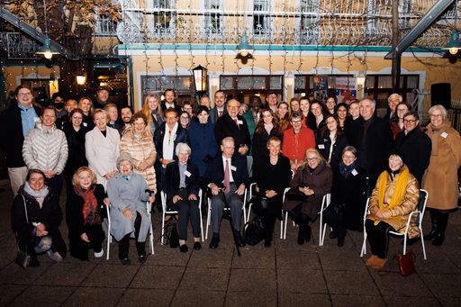  Mehr als 60 Fulbright-Austria-Alumnae und -Alumni
sind zusammengekommen, um Thanksgiving zu feiern.
