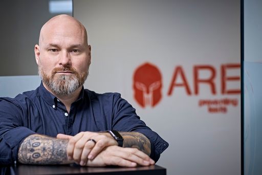  Jürgen Weiss, CEO
