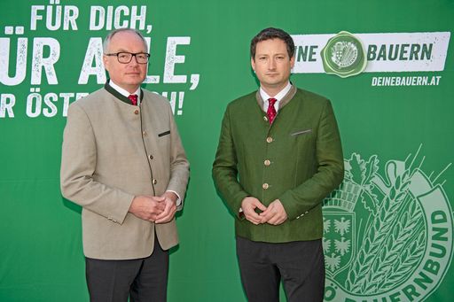 NÖ Bauernbundobmann LH-Stv. Stephan Pernkopf und NÖ
Bauernbunddirektor Paul Nemecek fordern ein Investitionsschutzgesetz
nach französischem Vorbild.