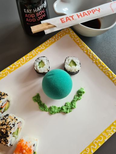 Vorschau Bild von EAT HAPPY SUSHI zaubert ein Lächeln.