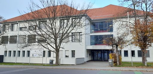 Vorschau Bild von Gebäude der Landesberufsschule Graz 1