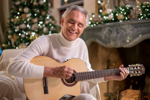 Vorschau Bild von Andrea Bocelli - A FAMILY CHRISTMAS