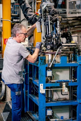 Vorschau Bild von Presseaussendung AE Teuerungsprämie / Produktionsmitarbeiter