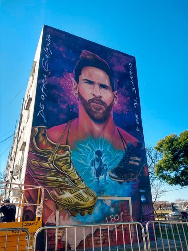 "Mural Otra Galaxia" de Messi en Rosario / Die
Verwendung dieses Bildes für redaktionelle Zwecke ist unter
Beachtung aller mitgeteilten Nutzungsbedingungen zulässig und dann
auch honorarfrei. Veröffentlichung ausschließlich mit
Bildrechte-Hinweis.