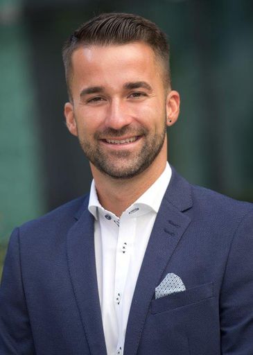 Vorschau Bild von Manuel Kapeller-Hopfgartner, Gerlitzen Bergbahnen
und Fachgruppenvorsitzender der Seilbahnbetreiber in Kärnten
bestätigt: "Skifahren bei winterlicher Atmosphäre ist in Kärnten
bestens gegeben - wie ein Blick in die Webcams der Skigebiete
beweist".