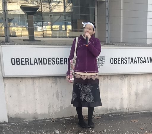 Demo vor dem OLG Linz
