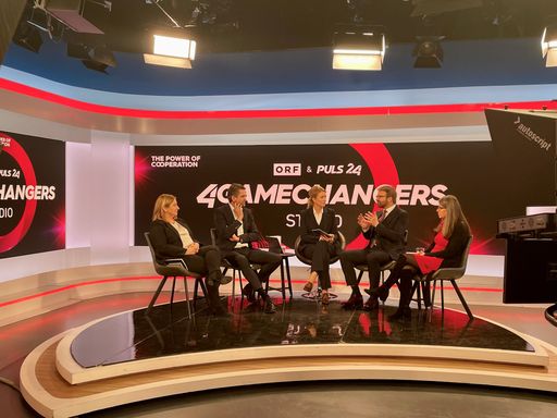 Vorschau Bild von Von links nach rechts: Maria Kletečka-Pulker, Peter Lehner,
Sabine Loho, Herwig Ostermann, Gerda Ruppi-Lang