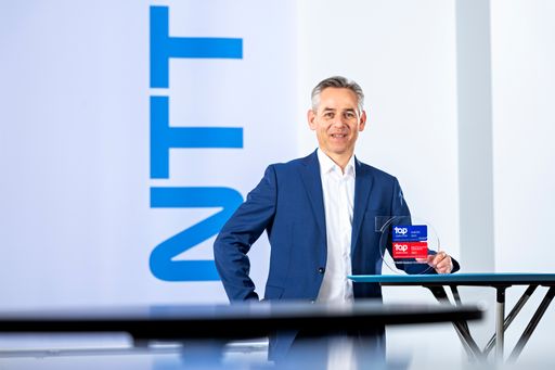 Norbert Rotter, Vorstandsvorsitzender der NTT DATA Business
Solutions und SVP NTT DATA: "Der bestmögliche Arbeitgeber für
unsere derzeitigen und künftigen Mitarbeiterinnen und Mitarbeiter zu
sein, ist ein wesentlicher Bestandteil unserer
Unternehmensstrategie. Unsere Mitarbeiterinnen und Mitarbeiter sind
das Herzstück unseres Unternehmens und der Schlüssel zu unserem
Erfolg. Die Anerkennung als Top Employer macht uns stolz und
bestätigt, dass wir hier auf dem richtigen Weg sind." / Die
Verwendung dieses Bildes für redaktionelle Zwecke ist unter
Beachtung aller mitgeteilten Nutzungsbedingungen zulässig und dann
auch honorarfrei. Veröffentlichung ausschließlich mit
Bildrechte-Hinweis.