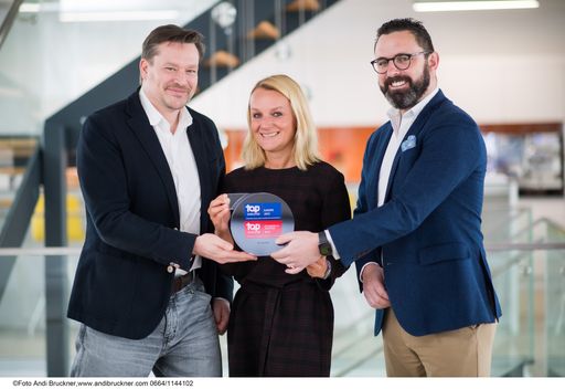  v. l. n. r.: Christian Tobias (Director People &
Culture JTI Austria), Tanja Schitter (People & Culture Managerin JTI
Austria), Ross Hennessy (General Manager JTI Austria)