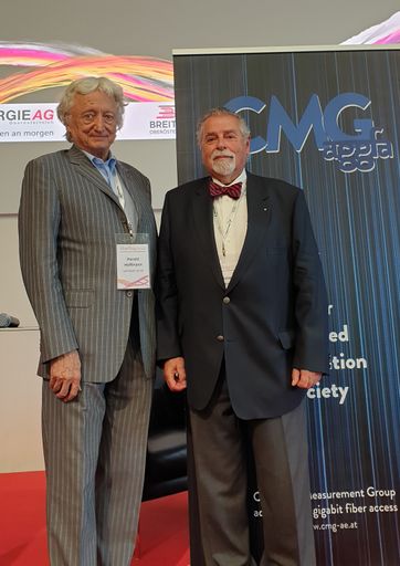 Vorschau Bild von v.l.n.r.: DI Dr. Harald Hoffmann und DI Heinz
Pabisch, CMG AGGFA