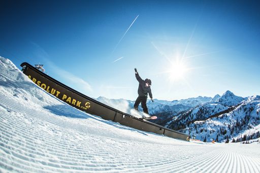  Absolut Park in Flachauwinkl hat sich in den
letzten Jahren zu einem echten Freeride-Mekka innerhalb Europas
entwickelt.