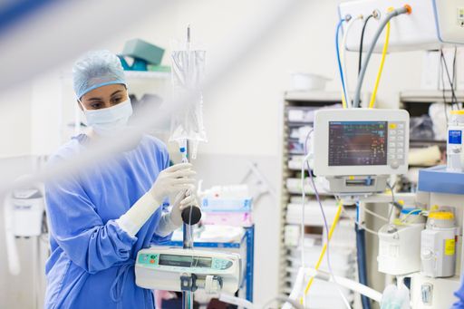 Nach operativen Eingriffen ist die Messung von Blut
und anderen Körperflüssigkeiten eine wesentliche Voraussetzung für
die optimale Patientenversorgung.