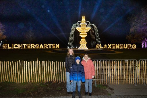 Vorschau Bild von ILLUMINA Lichtergarten Schloss Laxenburg