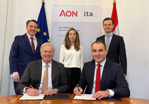 v.l.: Dr. Joseph Schilling (LTA), Marcel Armon,
Executive Chairman Austria (Aon) Dr. Christian Zimmermann (LTA),
Mag. Kerstin Keltner (Aon), Nikolaus Kaja, MLS (Aon)