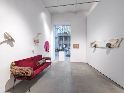 Vorschau Bild von 400 Werke von Franz West auf 800 m2 in der
Weihburggasse 26, 1010 Wien