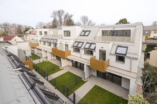 IFA hat das geförderte Wohnbauentwicklungsprojekt
„Hirschstettner Straße 99“ vier Monate früher als geplant
fertiggestellt.