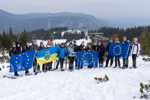 https://www.apa-fotoservice.at/galerie/32330 Teilnehmer der
EU-Gipfeltour auf der Rax