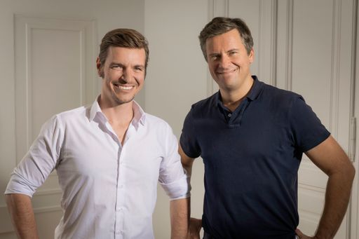  Die Leiter des Wirbelsäulenzentrums der Privatklinik
Confraternität: OA Dr. Vaclav Cink (li.) verfügt als einziger Arzt
in Österreich über alle drei für die Wirbelsäulenchirurgie
relevanten Facharztdiplome in Orthopädie, Unfallchirurgie und
Neurochirurgie. OA Dr. Georg Grabmeier (re.) ist Facharzt für
Orthopädische Chirurgie sowie Facharzt für Orthopädie und
Traumatologie mit Schwerpunkt Wirbelsäulenchirurgie.