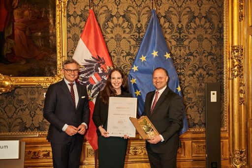 Vorschau Bild von Sicherheitsplus für Österreichs Banken Erste
zertifizierte Bankprüfungsmanager:innen im Einsatz