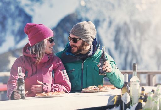 Vorschau Bild von Von der Piste zum Musikgenuss - beim Firnklang im
Brandnertal ist das möglich.