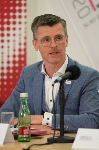 Teuer, unsicher und nicht durchdacht: Ist die
Energiewende eine Harakiri-Aktion?