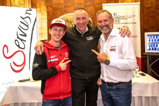  Red Bull Erzbergrodeo Pressekonferenz 2023 im Cafe
Landtmann, Wien / von links: Michael Walkner, Karl Katoch und Heinz
Kinigadner