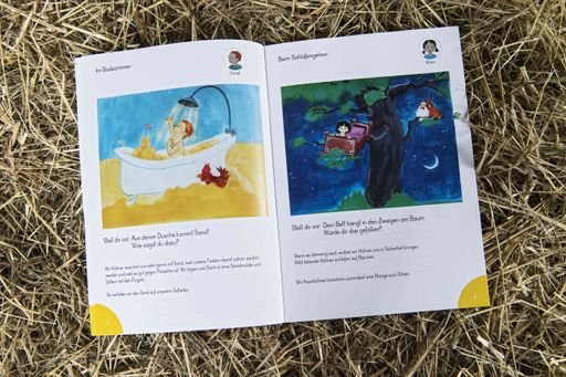 Vorschau Bild von Das sind Seiten aus dem Unterrichtsheft "Versteh
die Hühner mit dem WELL-KA-HU-KA-MEER-PLOPP". Der
WELL-KA-HU-KA-MEER-PLOPP ist der Botschafter der Tiere, der in
diesem Heft den Kindern vor Augen führt, wie sie als Hühner gern
leben würden. Zielgruppe: Volksschule Es geht um natürliches
Hühnerverhalten und auch darum, was die Kennzahlen auf den Eiern
bedeuten. Das Heft kann in Klassenstärke kostenlos, exkl. Versand,
bestellt werden. Info: www.tierschutzmachtschule.at (unter Service)