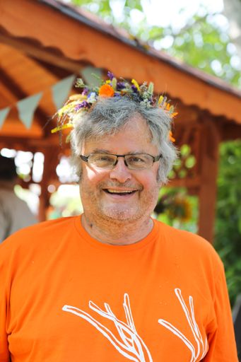 Vorschau Bild von ADAMAH BioHof Gründer Gerhard Zoubek