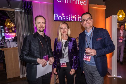 v.li.n.re: Oliver Suter, Claudia Wuppinger, Martin
Waldhäusl