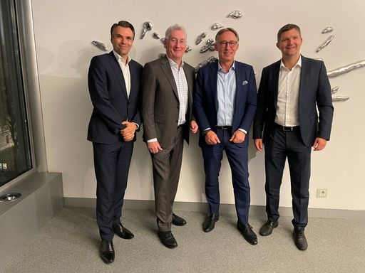 CANCOM und K-Businesscom: Gemeinsam der führende
Digitalisierungspartner für die DACH-Region