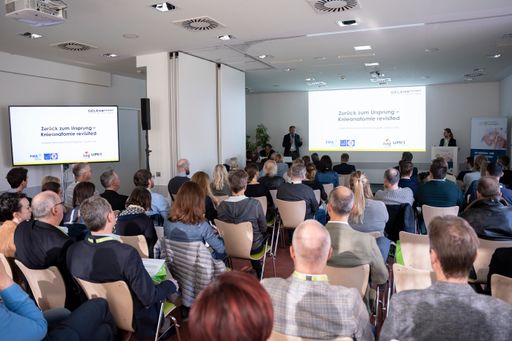  Bildtext: Der erste Orthopädie- und
Unfallchirurgie-Kongress in der Privatklinik Graz Ragnitz brachte
mehr als 450 Minuten Vortragszeit von 25 Top-Referent*innen für 100
Teilnehmer*innen