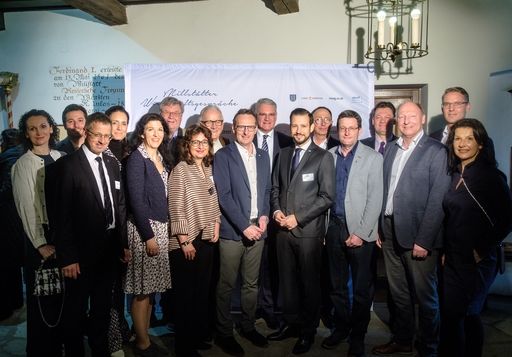  Partner und Referent:innen der 7. Millstätter
Wirtschaftsgespräche mit LR Sebastian Schuschnig und den Initiatoren