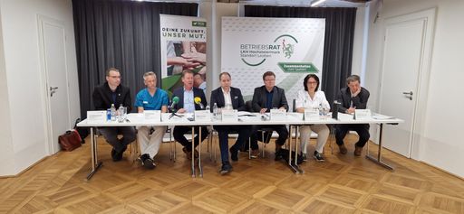 Breite Allianz gegen die geplante Einstellung der
Diplomausbildungen in den Gesundheits- und Krankenpflegeschulen
