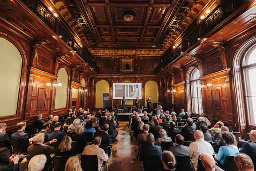 Vorschau Bild von Buchpräsentation "Das Wiener Zinshaus. Bauen für
die Metropole"