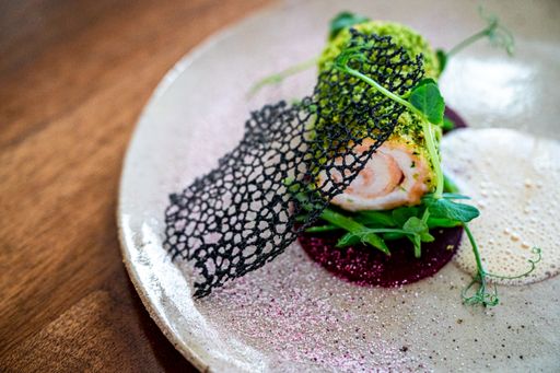 Vorschau Bild von Gault & Millau: Restaurant Dveri-Pax vom Weingut
des Benediktinerstiftes Admont erhielt drei Hauben