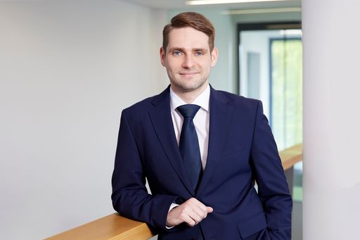 Vorschau Bild von Alexander Müller verstärkt Haslinger / Nagele auf
Anwaltsebene
